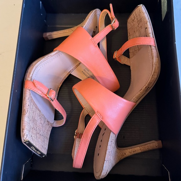 Coach Womens Kit Orange Tangerine Square Toe Heels Shoes Size 7.5 - Picture 4 of 7